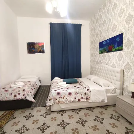 Anas * Róma